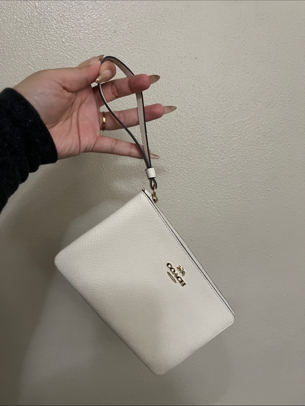 Coach Cream Wristlet Clutch with Gold Hardware